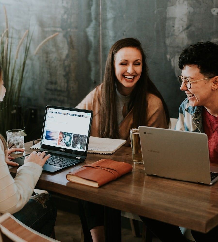 Making Lumen and Co unmissable on social